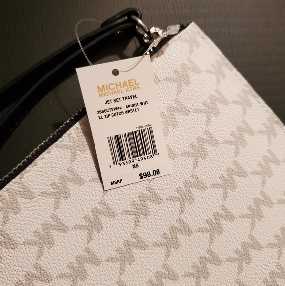 Michael Kors Jet Set Travel Clutch Wristlet - Picture 3 of 7